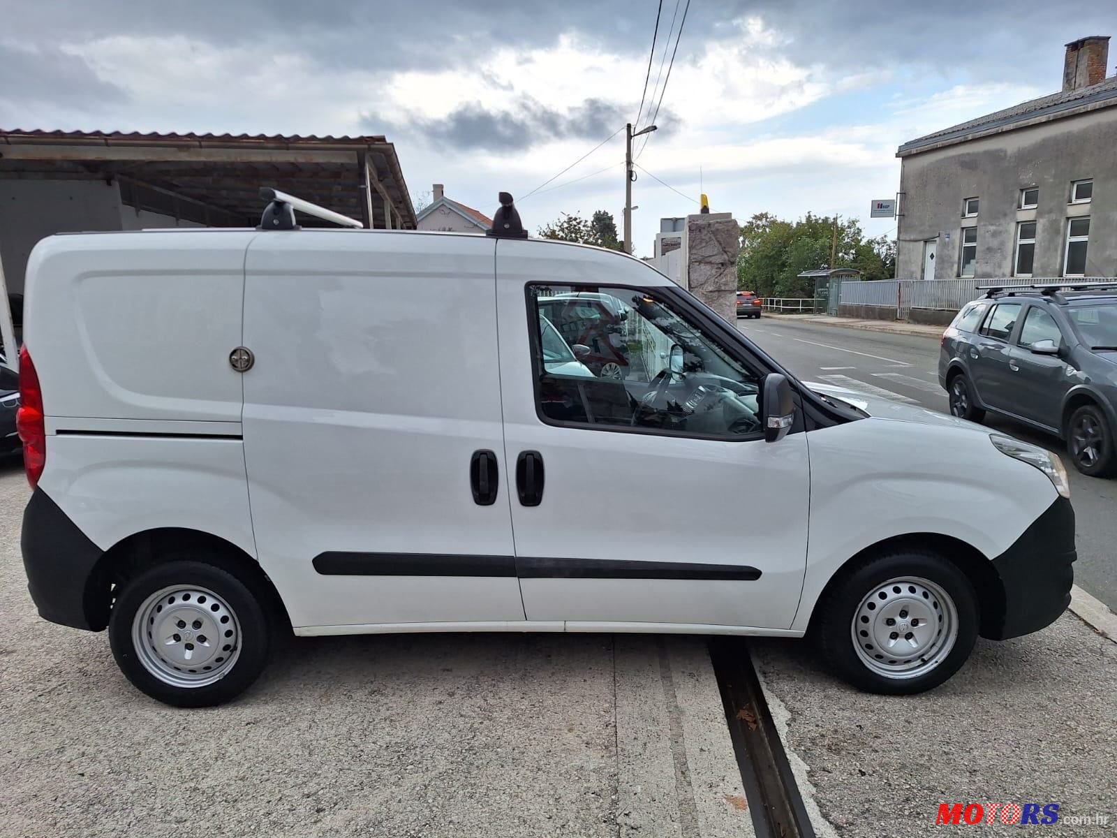 2017' Opel Combo 1,6 Cdti L1H1 photo #6