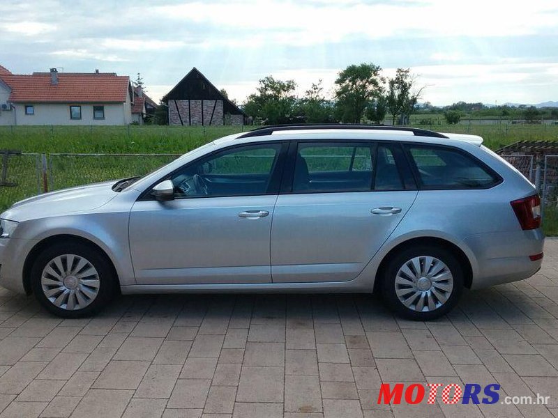 2013' Skoda Octavia Combi 1,6 Tdi photo #2