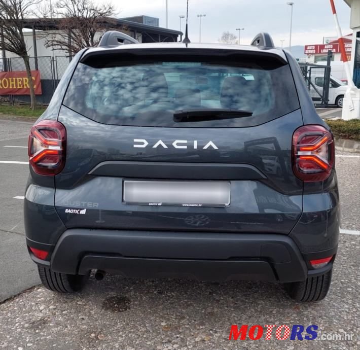2023' Dacia Duster photo #6