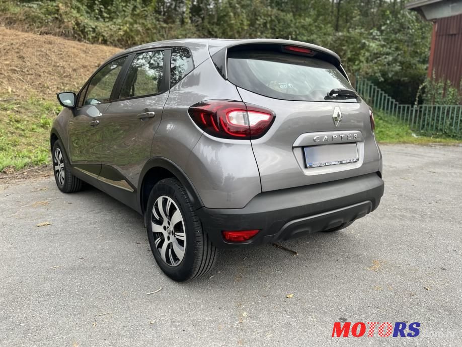 2018' Renault Captur Dci photo #3