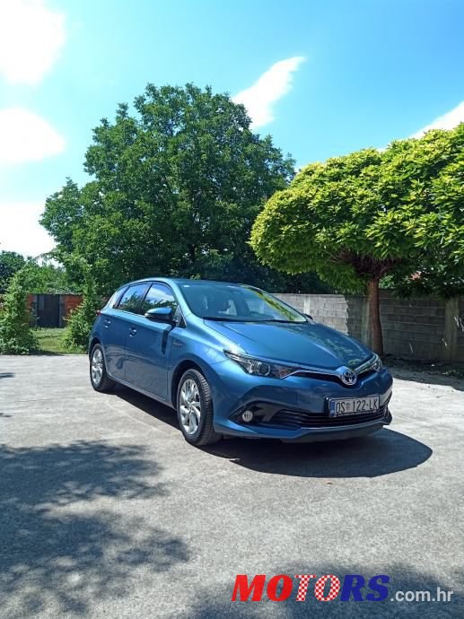 2016' Toyota Auris 1,8 photo #1