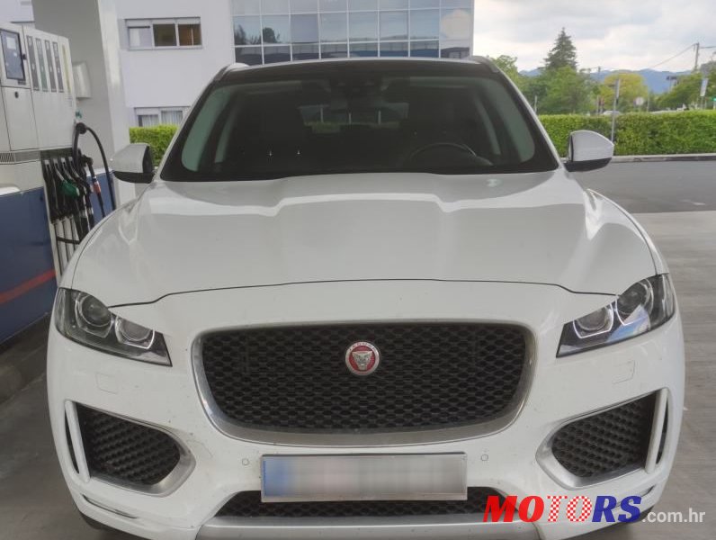 2016' Jaguar F-Pace 2.0 D photo #1