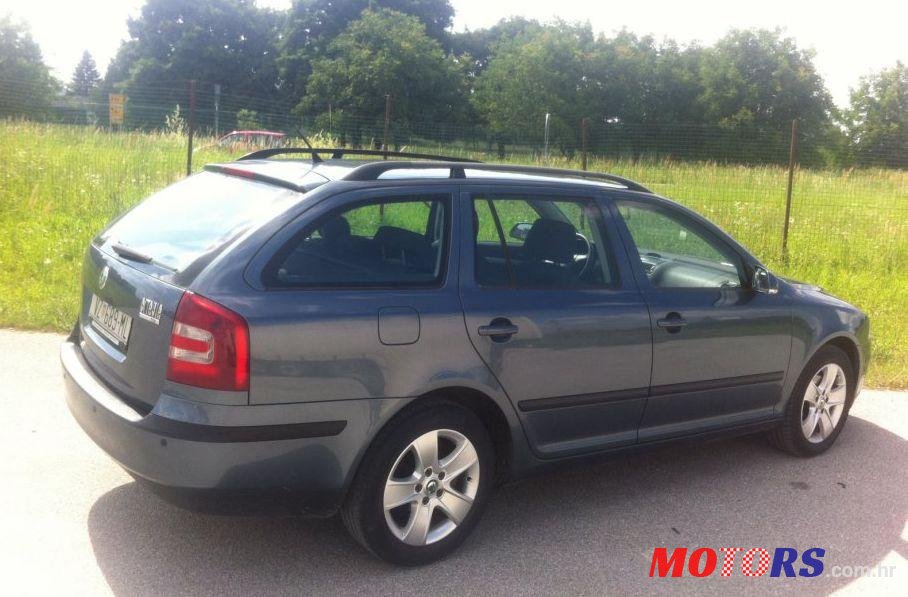 2005' Skoda Octavia Combi 1,9 Tdi photo #2