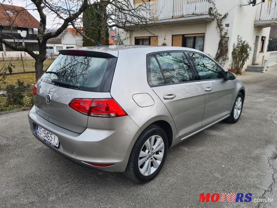 2013' Volkswagen Golf 7 1,6 Tdi Bmt photo #6