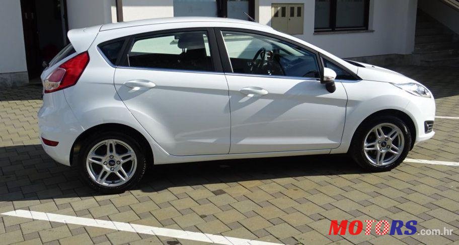 2014' Ford Fiesta 1,0 photo #1