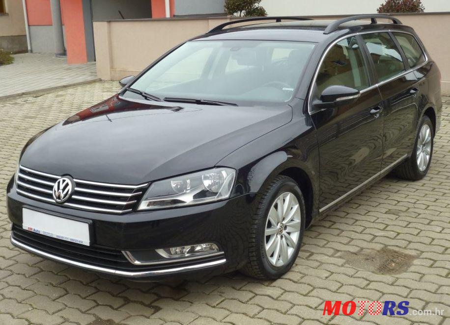 2014' Volkswagen Passat Variant photo #1