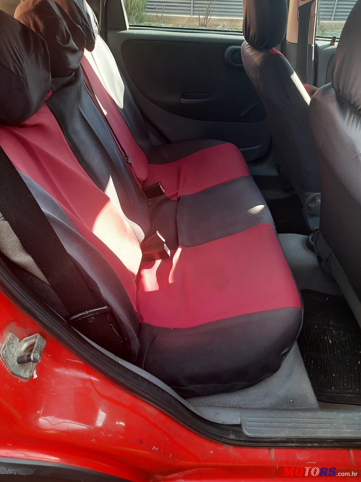 2001' Opel Corsa 1,2 16V photo #4