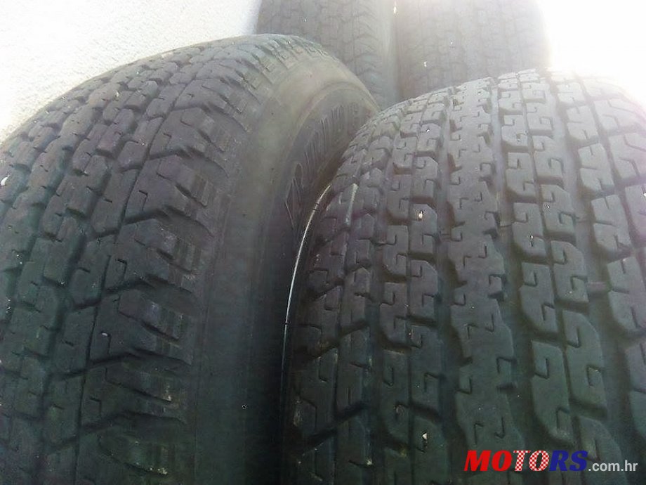 2004' Kia Sorento photo #5