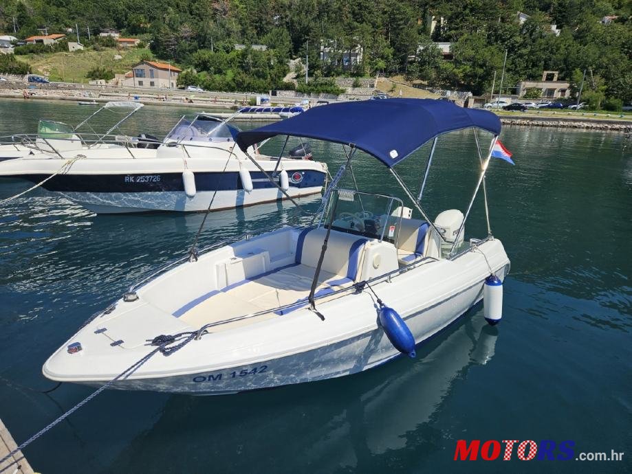 2002' Quicksilver Commander photo #1