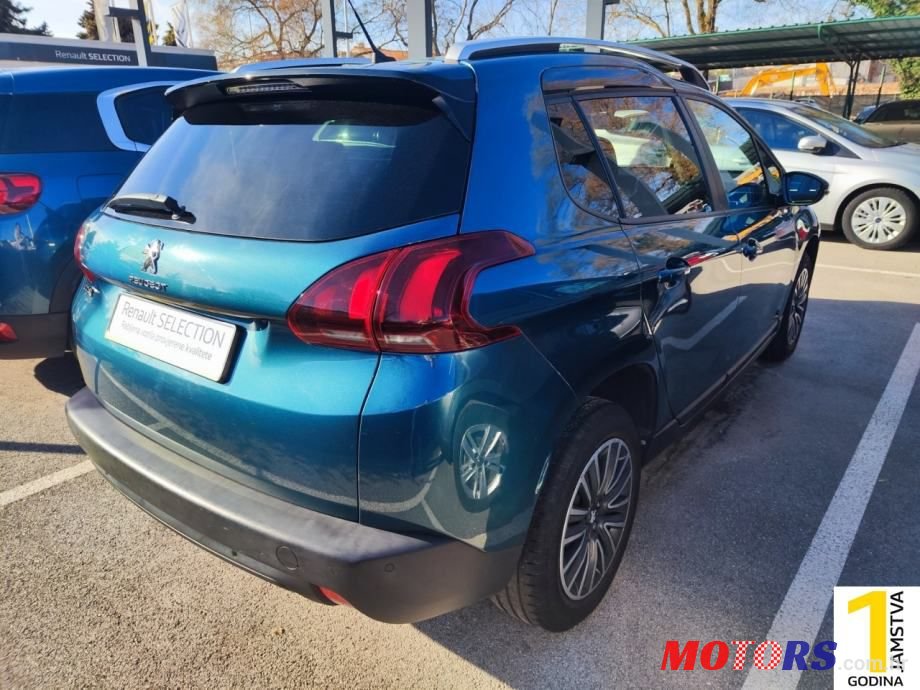 2017' Peugeot 2008 photo #3