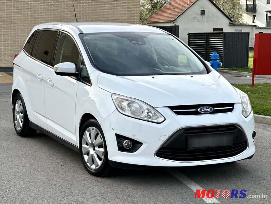 2015' Ford Grand C-MAX photo #1