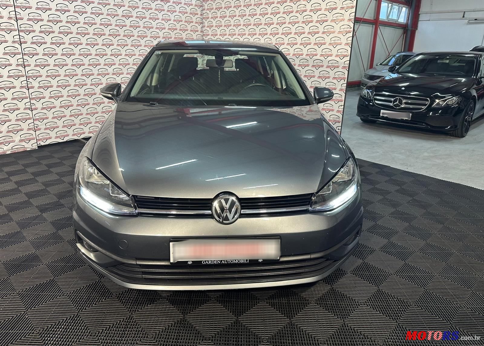 2018' Volkswagen Golf VII 1,0 Tsi photo #4