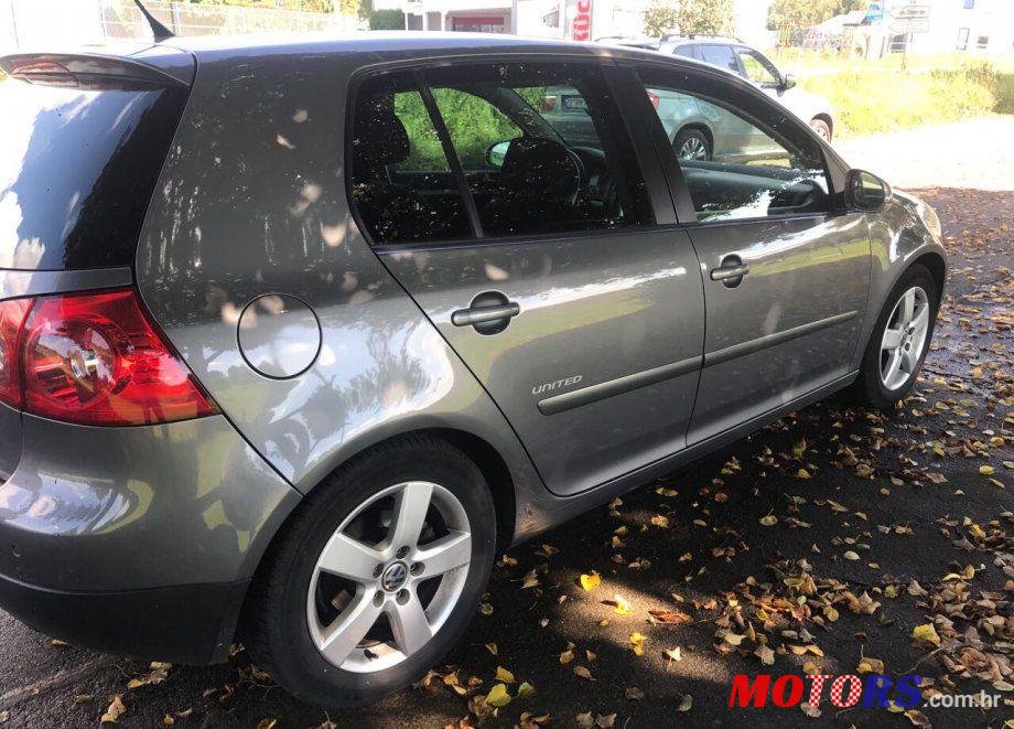 2008' Volkswagen Golf V 1,9 Tdi photo #1