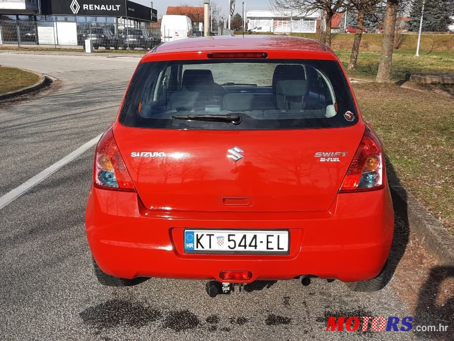 2010' Suzuki Swift 1,3 Glx photo #5