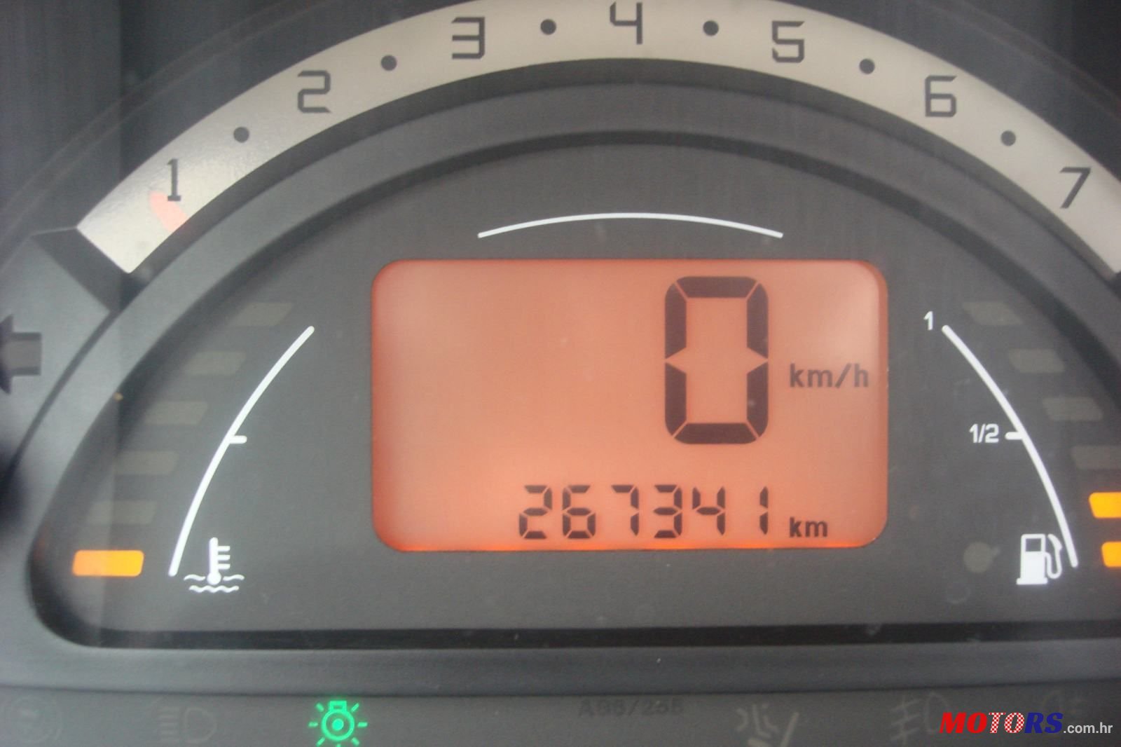 2003' Citroen C3 1,4 I photo #5