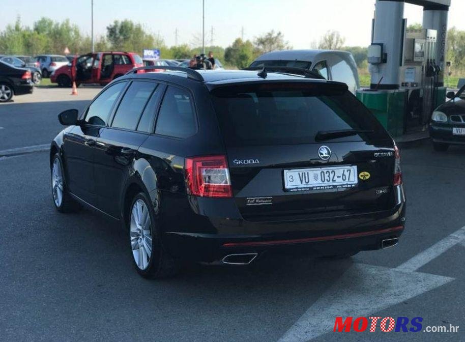 2014' Skoda Octavia Combi 2,0 Tdi photo #1