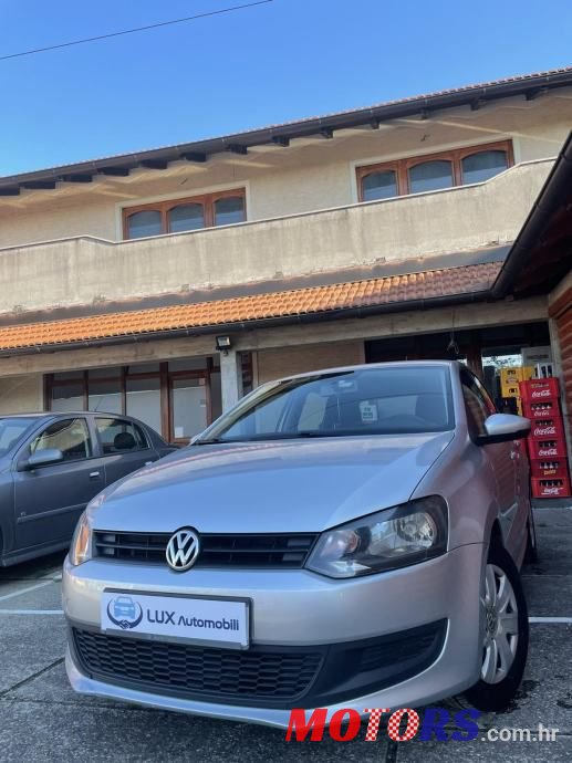 2013' Volkswagen Polo 1,6 Tdi photo #2