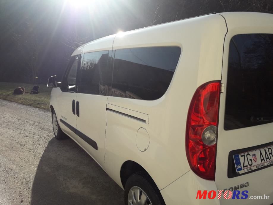 2017' Opel Combo 1.3 Cdti photo #5