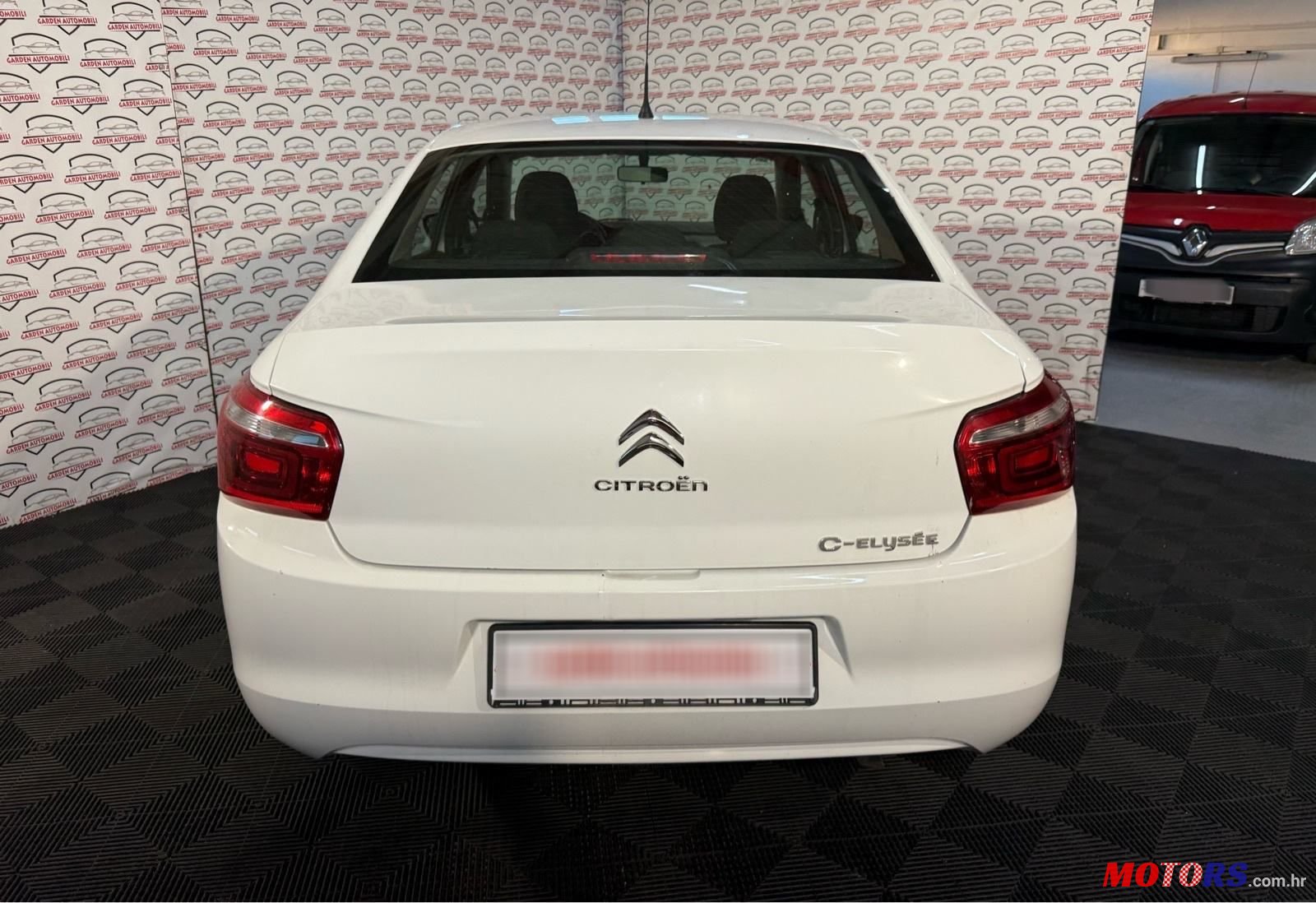 2018' Citroen C-Elysee Puretech photo #6