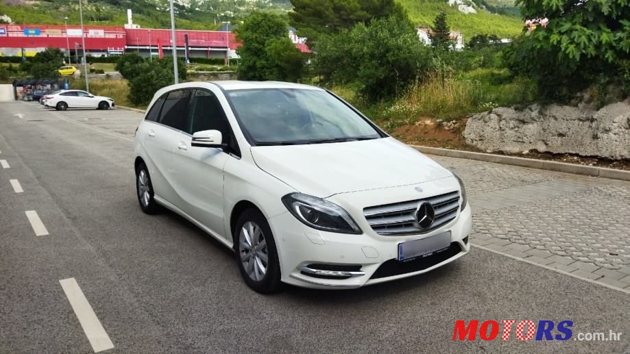 2013' Mercedes-Benz B-Klasa 200 Cdi photo #4