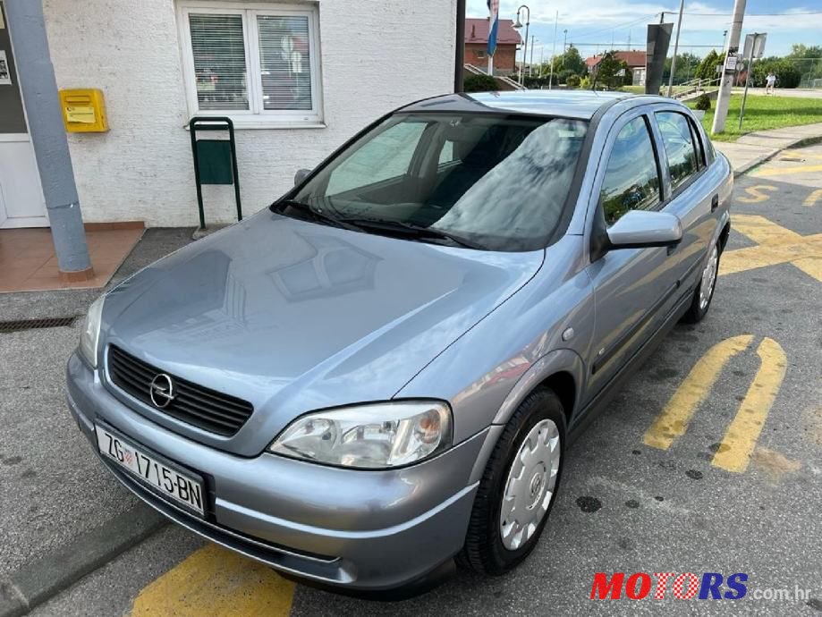 2006' Opel Astra 1,4 photo #1