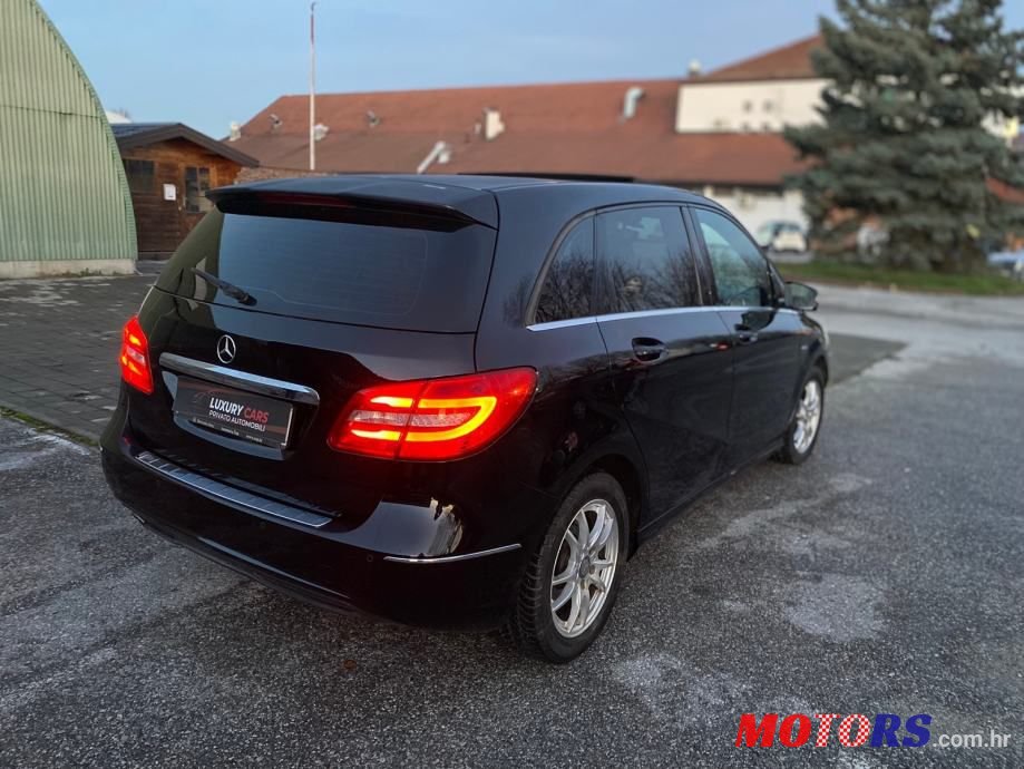 2012' Mercedes-Benz B-Klasa 180 Cdi photo #4