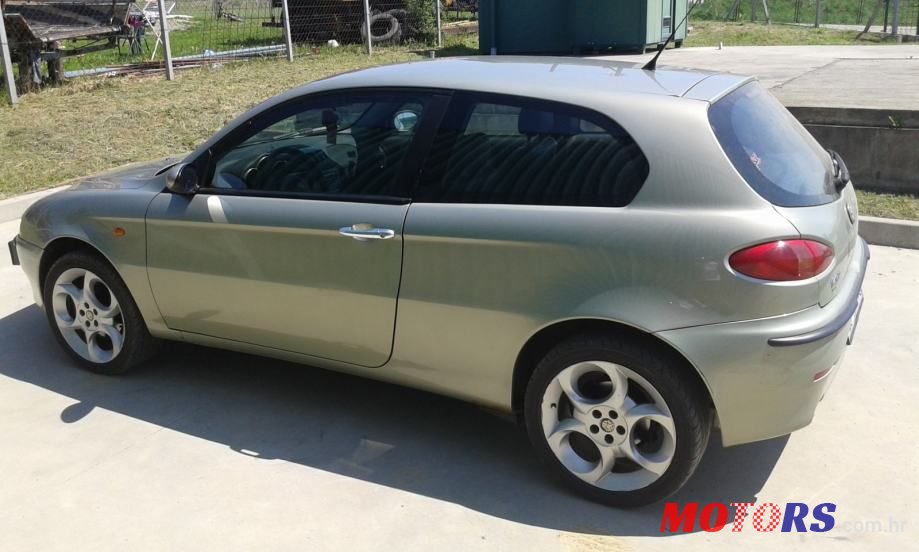 2003' Alfa Romeo 147 photo #3