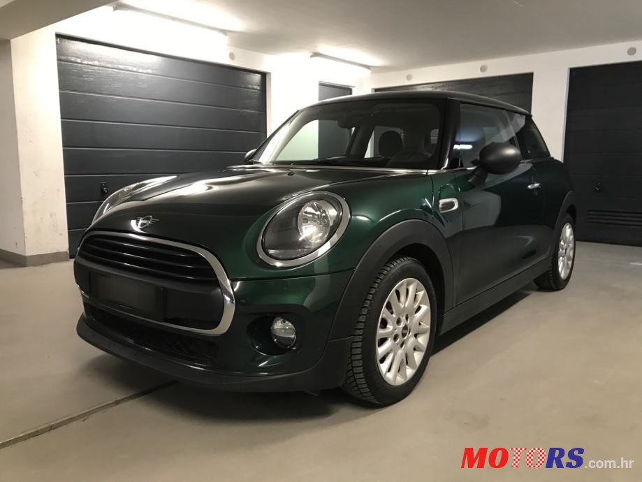 2018' MINI One D photo #3