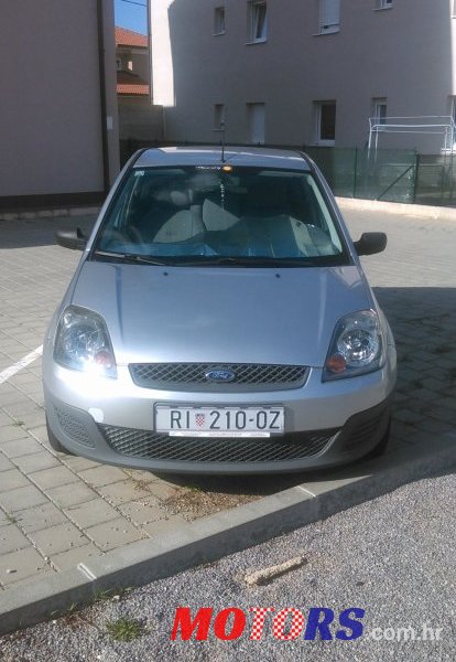 2007' Ford Fiesta photo #1