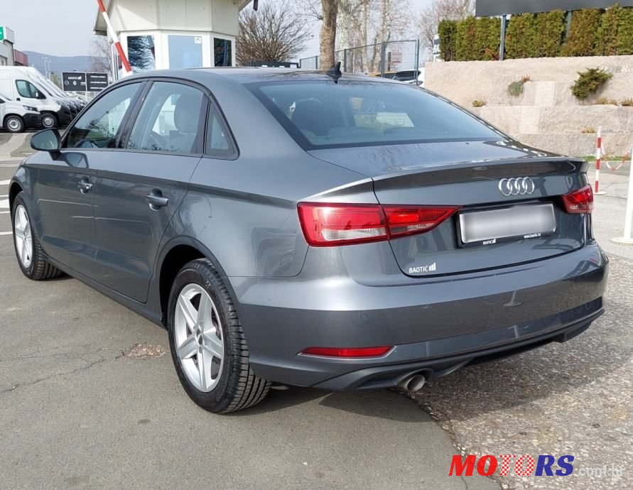 2018' Audi A3 Limousine 1,6 Tdi photo #4