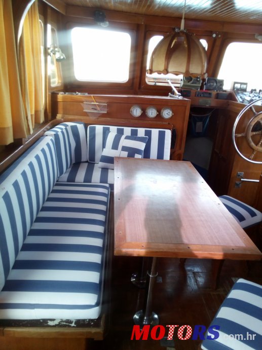 1981' Trawler photo #2