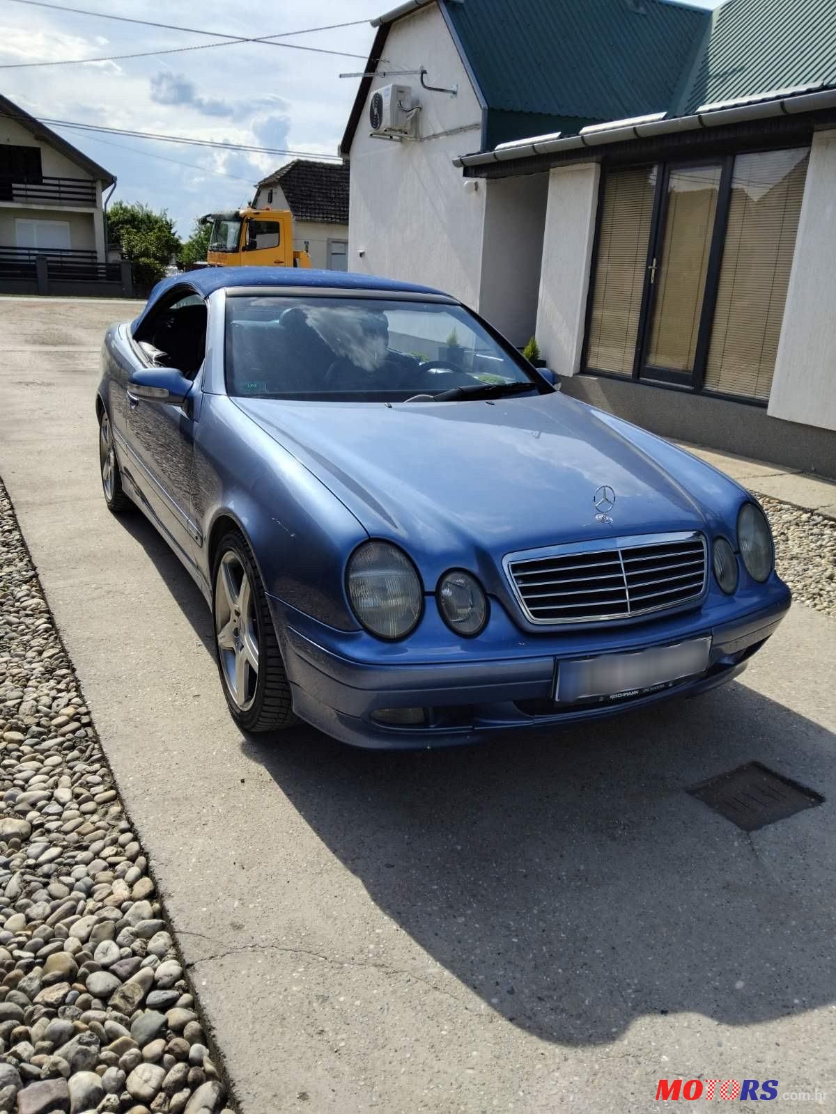 2001' Mercedes-Benz CLK 230 photo #3