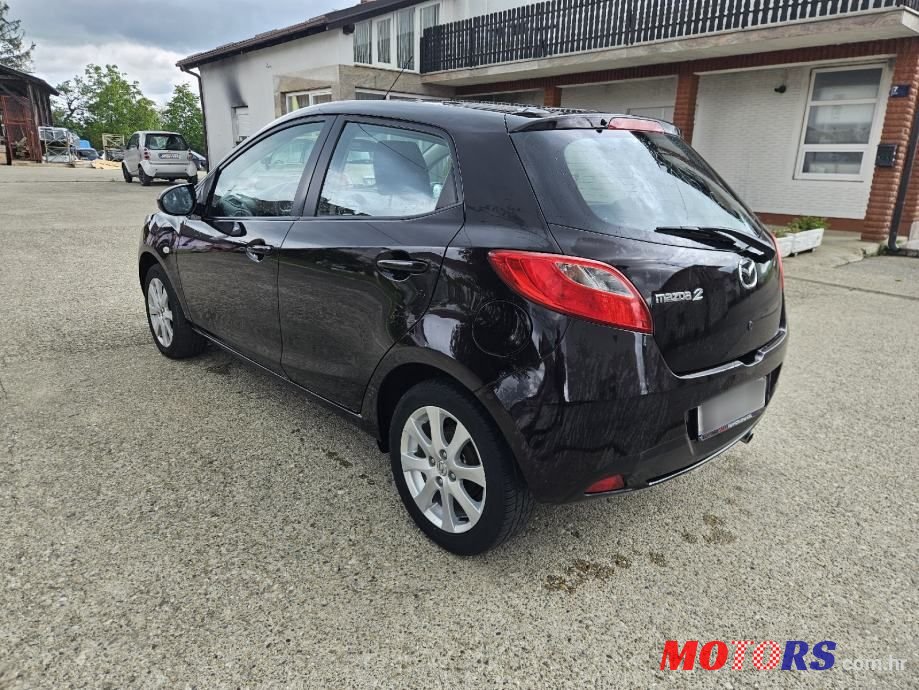 2011' Mazda 2 1,3 I Ce Pro photo #5