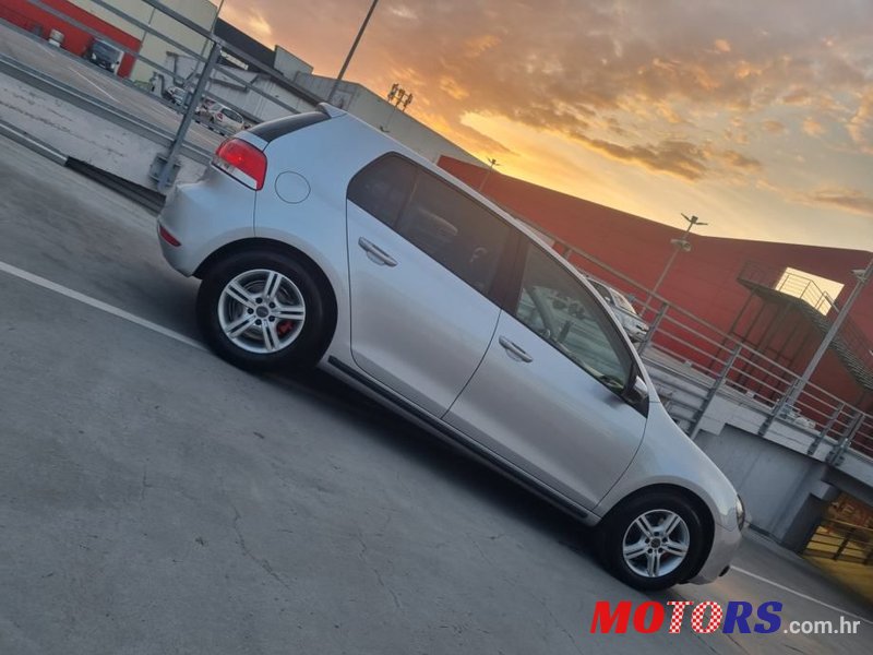 2009' Volkswagen Golf 6 1,6 Tdi photo #6