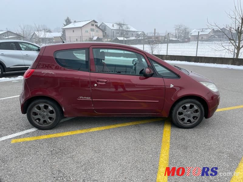 2005' Mitsubishi Colt 1,3 photo #3