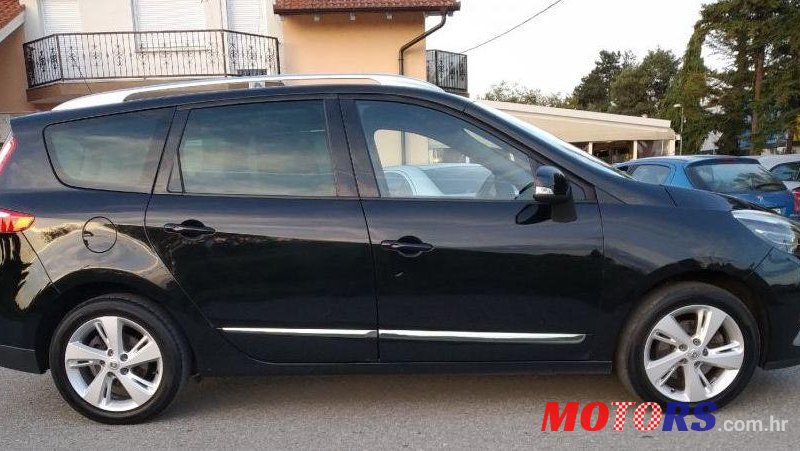 2012' Renault Grand Scenic 1,5 Dci photo #1