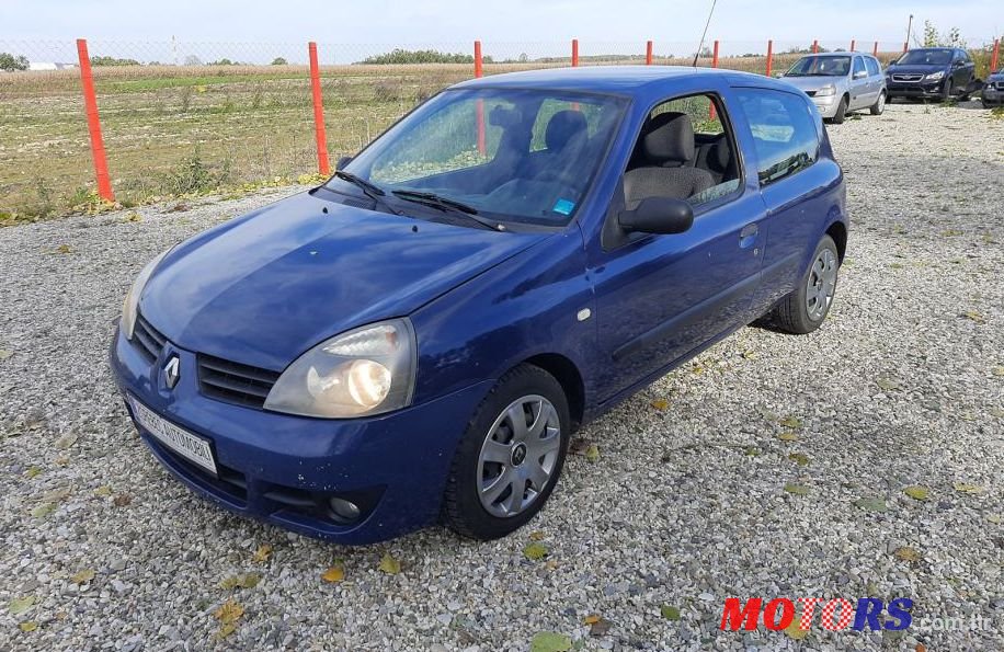 2006' Renault Clio 1,5 Dci photo #1