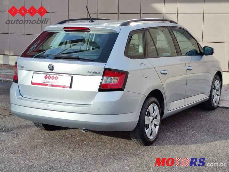 2018' Skoda Fabia photo #3