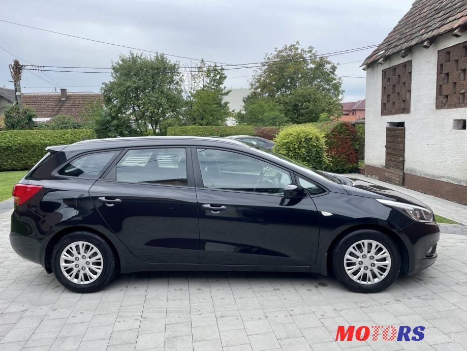 2015' Kia Ceed Sportswagon photo #3