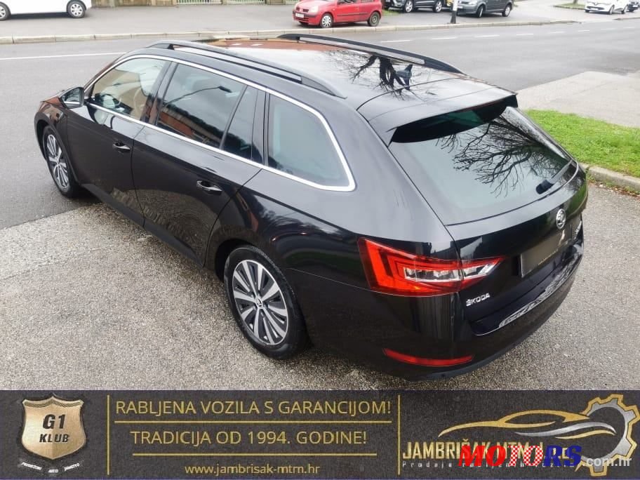 2018' Skoda Superb Combi photo #4