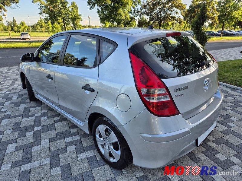 2012' Hyundai i30 1,6 Crdi photo #6