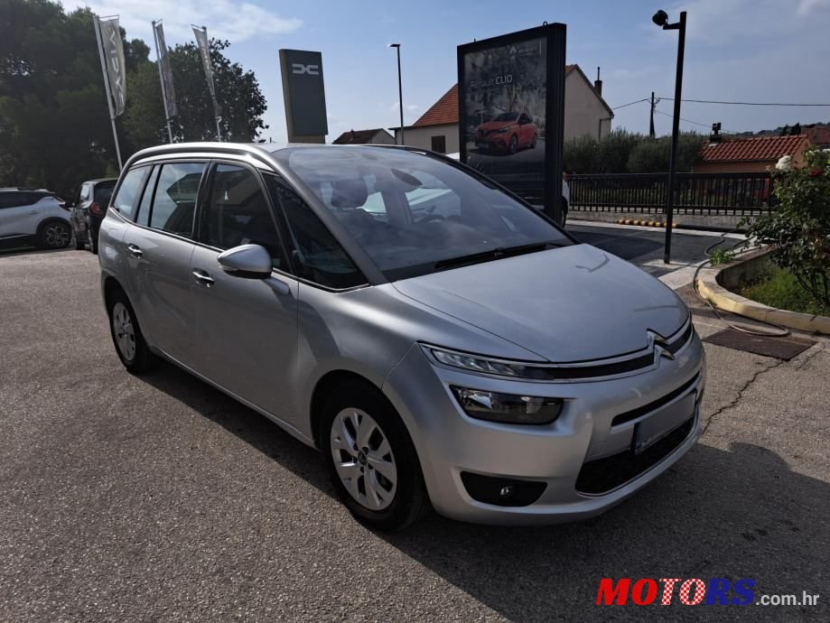 2015' Citroen C4 Picasso photo #1