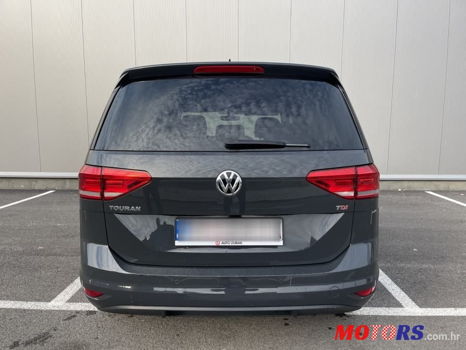 2017' Volkswagen Touran 1,6 Tdi photo #4