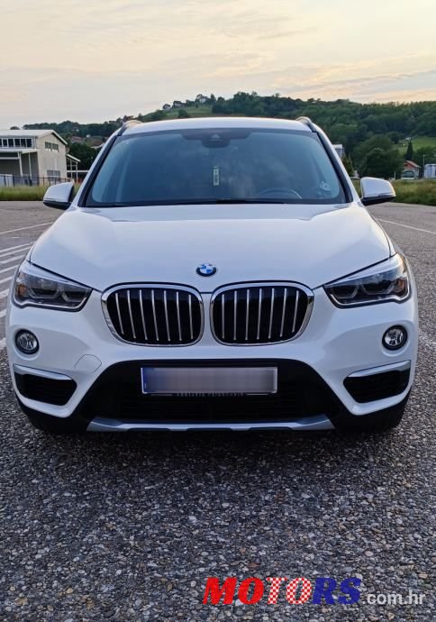 2017' BMW X1 20D photo #4