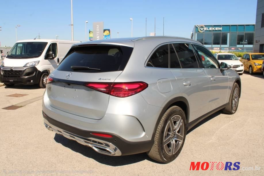 2024' Mercedes-Benz GLC 300D photo #3