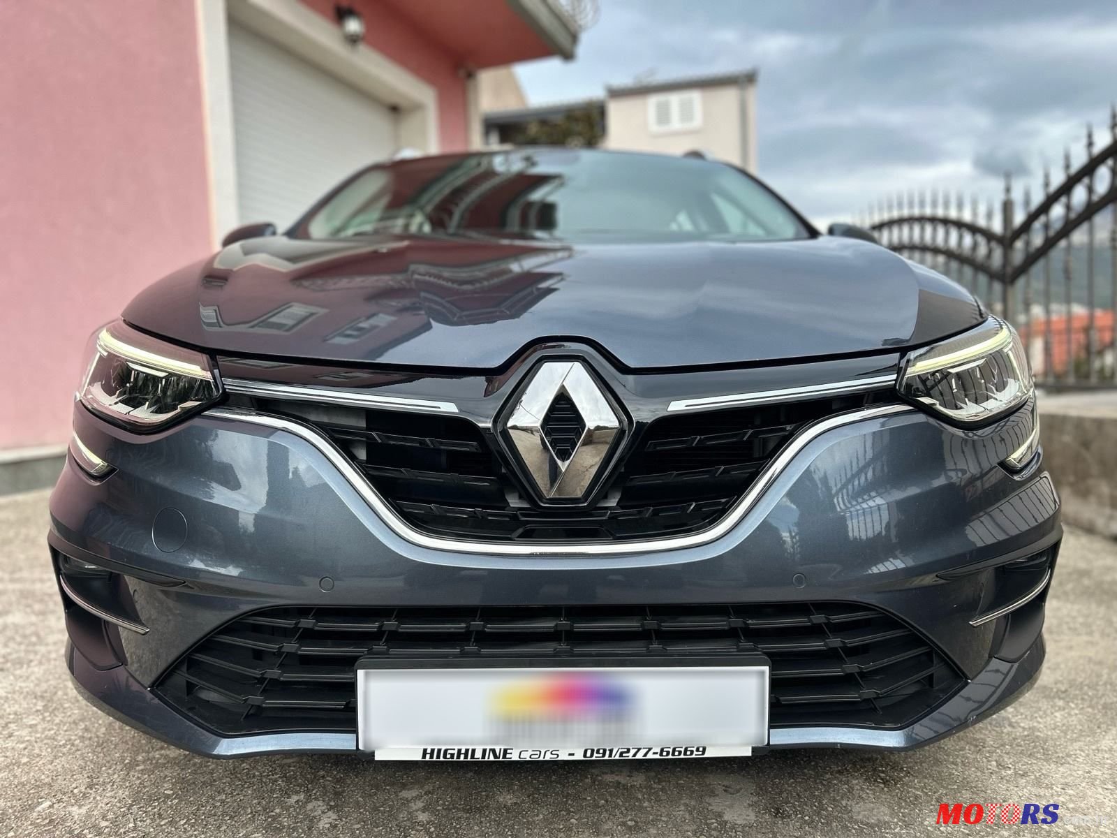 2021' Renault Megane Grandtour photo #3