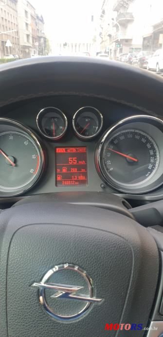 2012' Opel Insignia photo #4