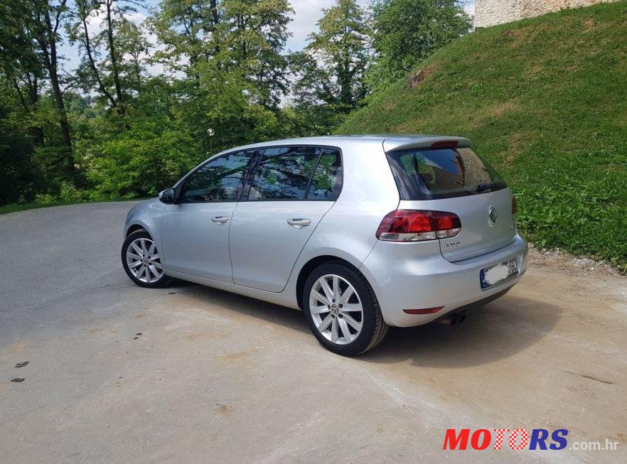 2010' Volkswagen Golf VI 2,0 Tdi photo #2