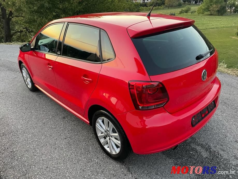 2011' Volkswagen Polo 1,6 Tdi photo #3
