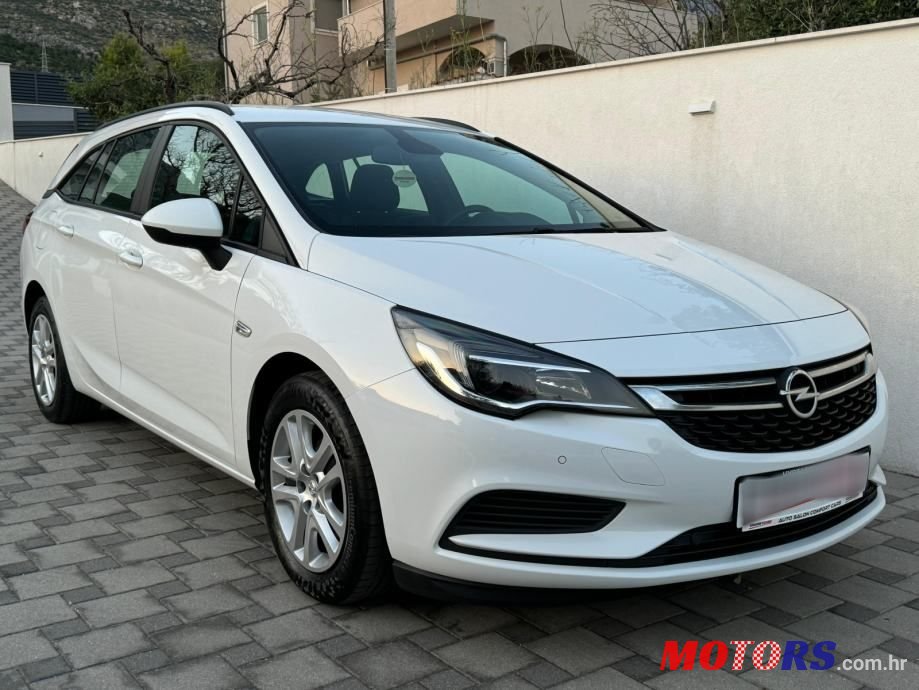 2019' Opel Astra 1,6 photo #4